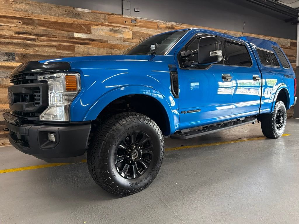Used 2020 Blue Metallic Ford XLT image 13