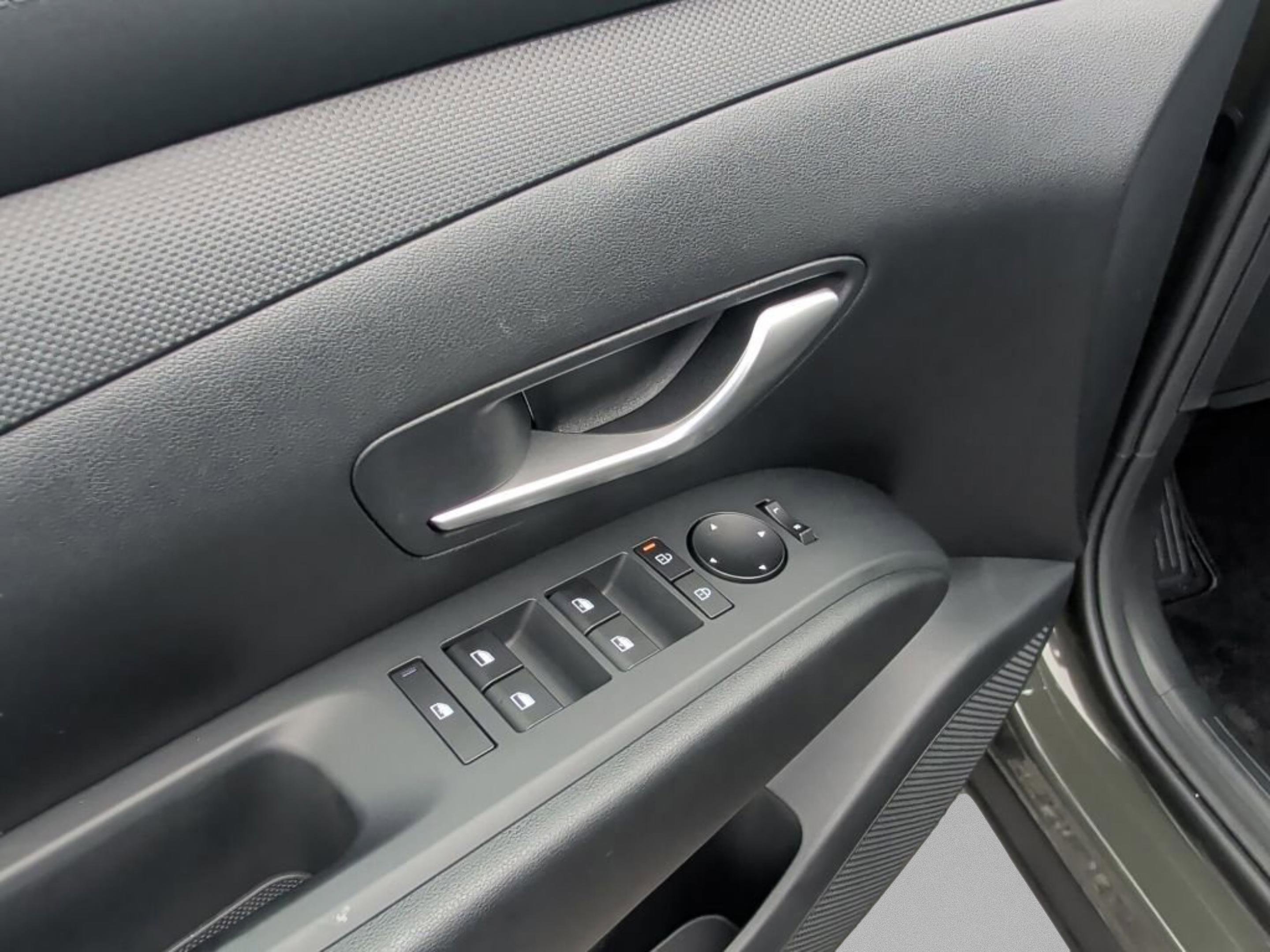 New 2026 Rockwood Green Hyundai SEL Activity image 23