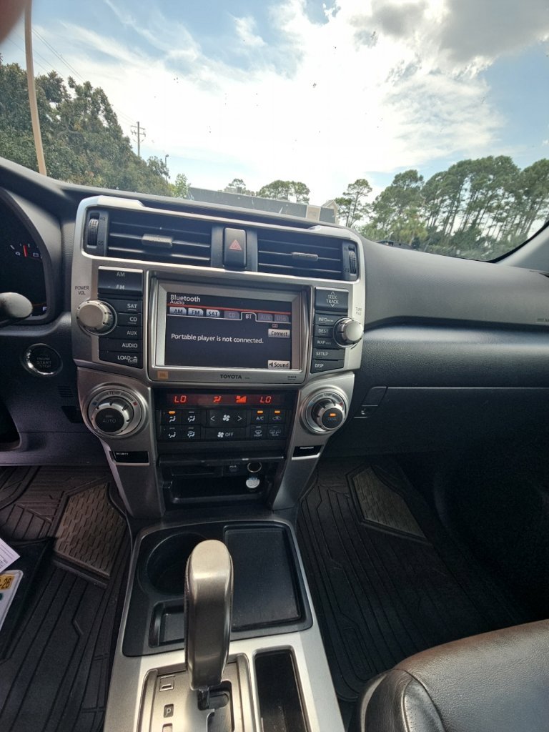 Used 2011 Gray Toyota Limited image 29