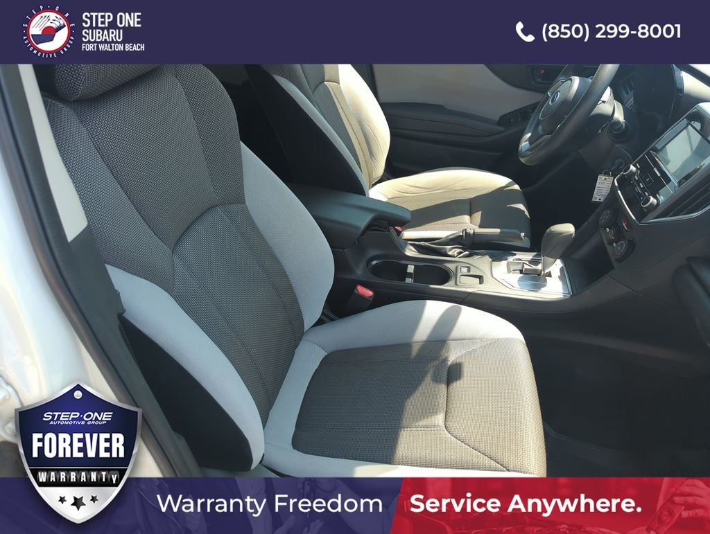 Used 2019 White Subaru 2.0i image 35