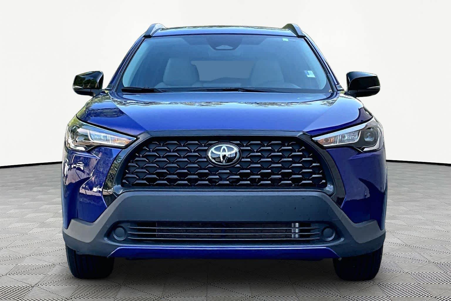Used 2025 Blue Crush Metallic Toyota LE image 4