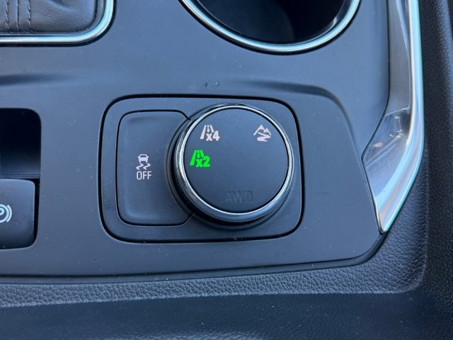 Used 2020 Gray Chevrolet LS image 23