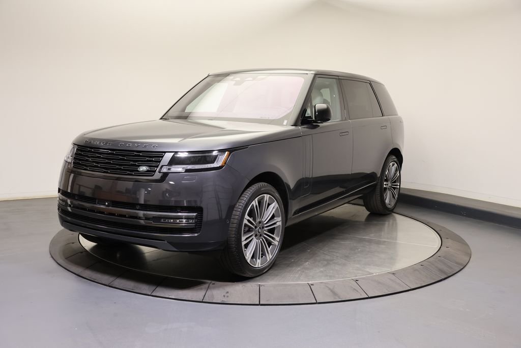 Used 2023 Carpathian Gray Premium Metallic Land Rover SE image 1