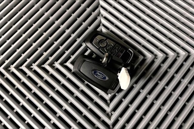 2025 Ford F-150 Lariat - Photo 11