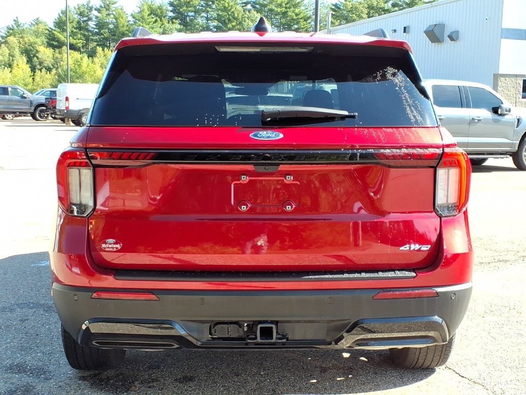 Certified Used 2025 Red Metallic Ford ST-Line image 5