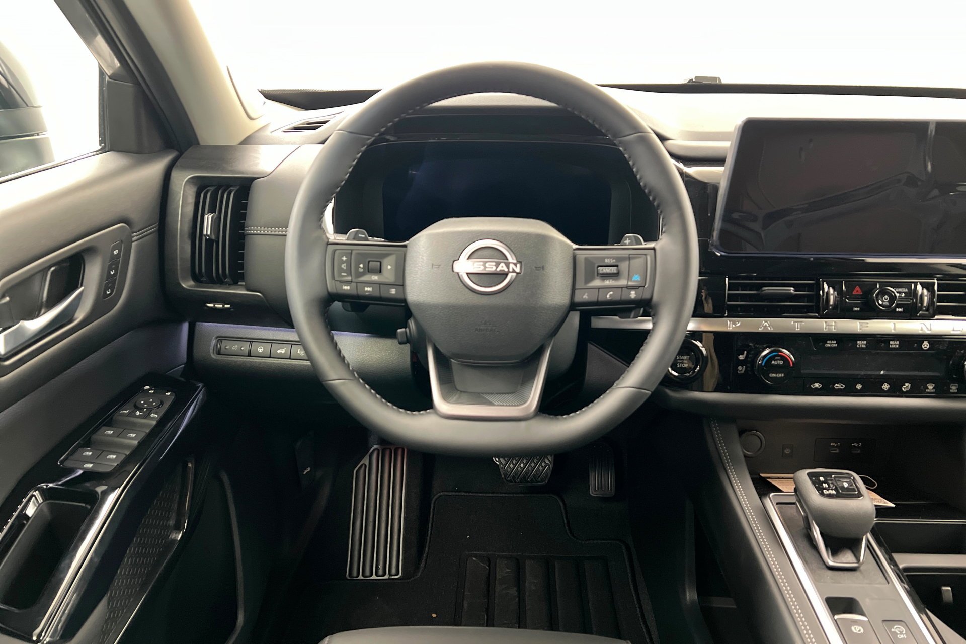 New 2026 Gun Metallic Nissan Platinum image 13