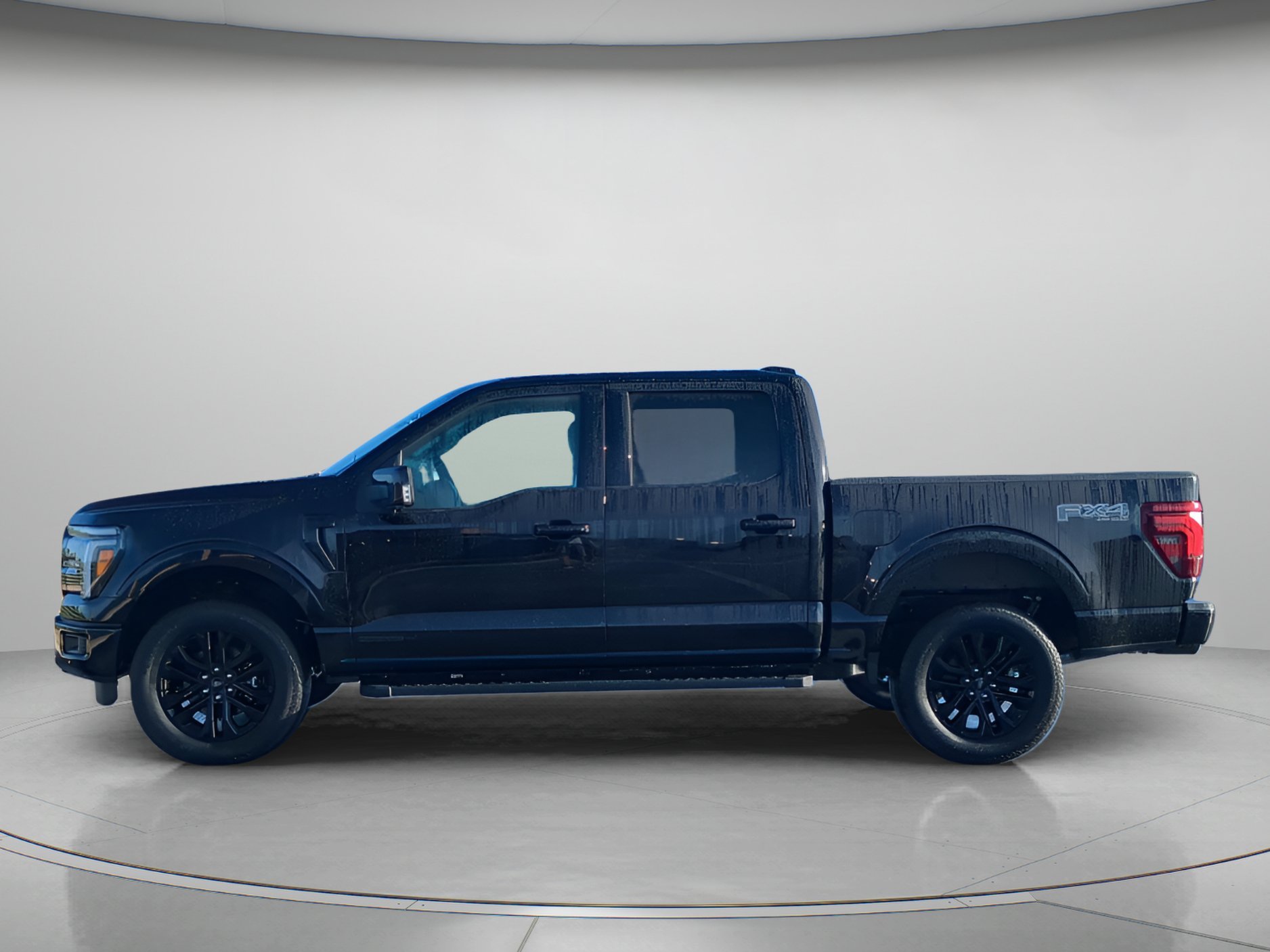 New 2026 Agate Black Metallic Ford Lariat® image 40
