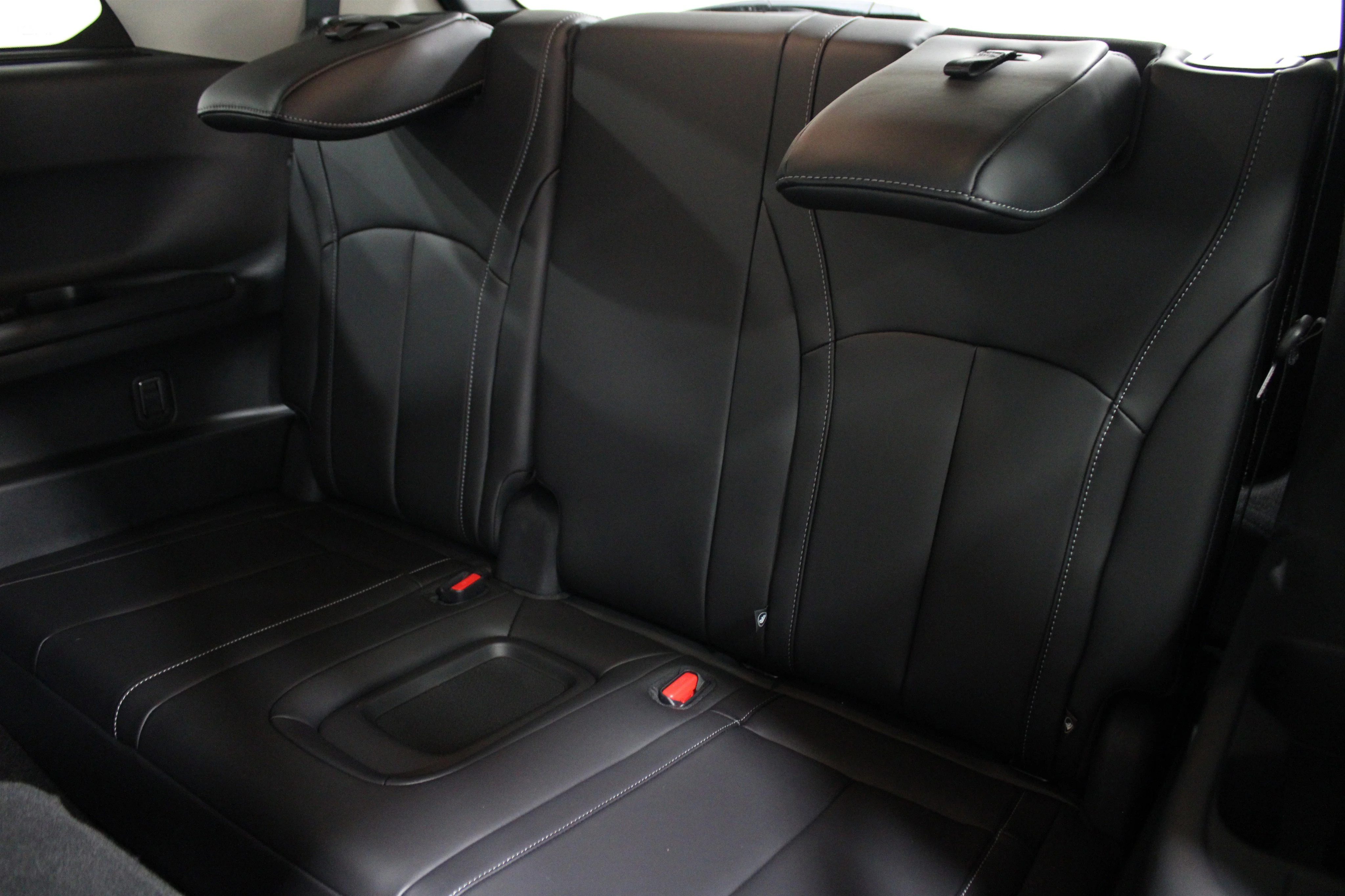 2027 INFINITI QX60 LUXE - Photo 22