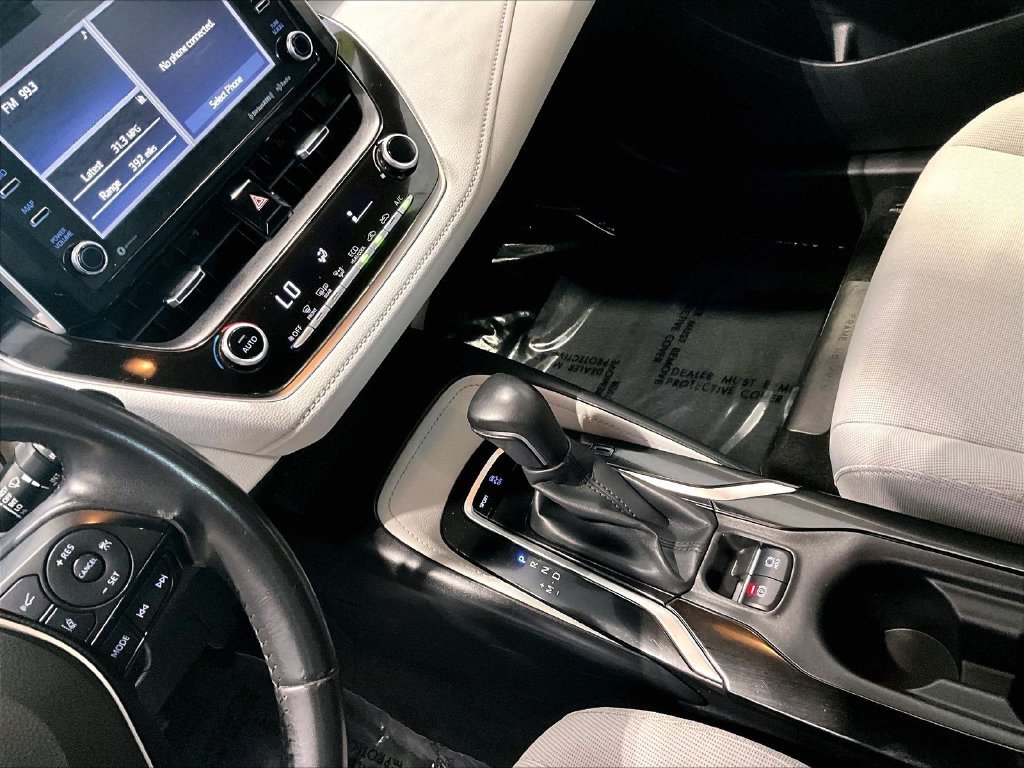 Used 2019 Blue Toyota SE image 14