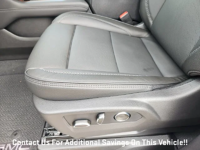 2027 GMC Yukon Denali - Photo 18