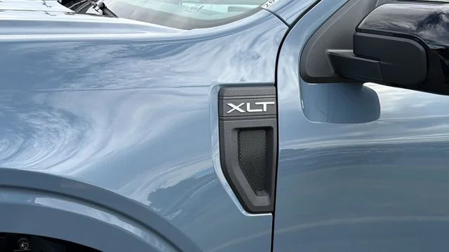 New 2026 Azure Gray Metallic Tri-Coat Ford XLT image 44