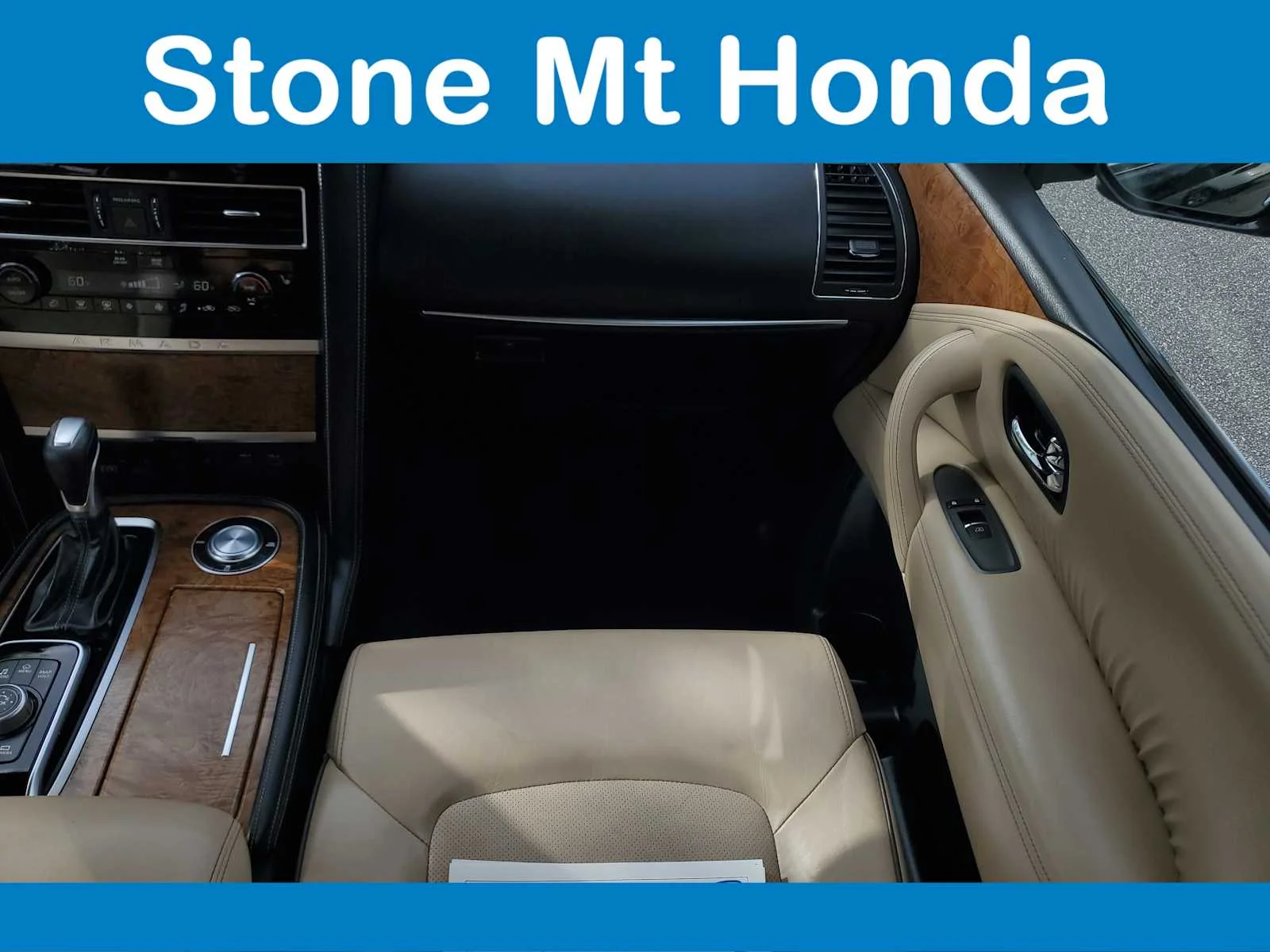 Used 2021 Super Black Nissan SL image 19