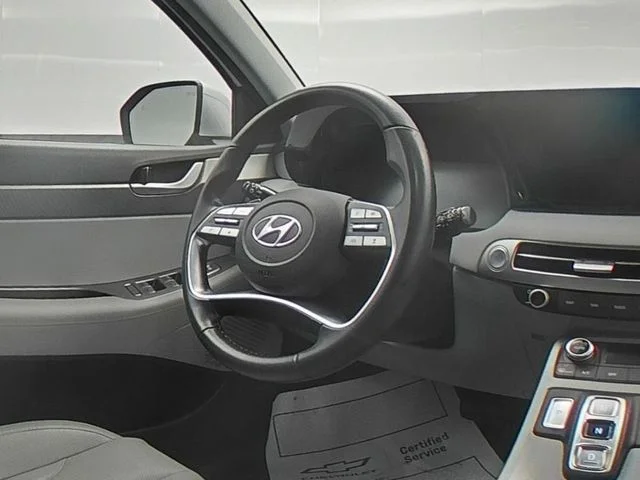 Used 2024 Silver Hyundai SEL image 35
