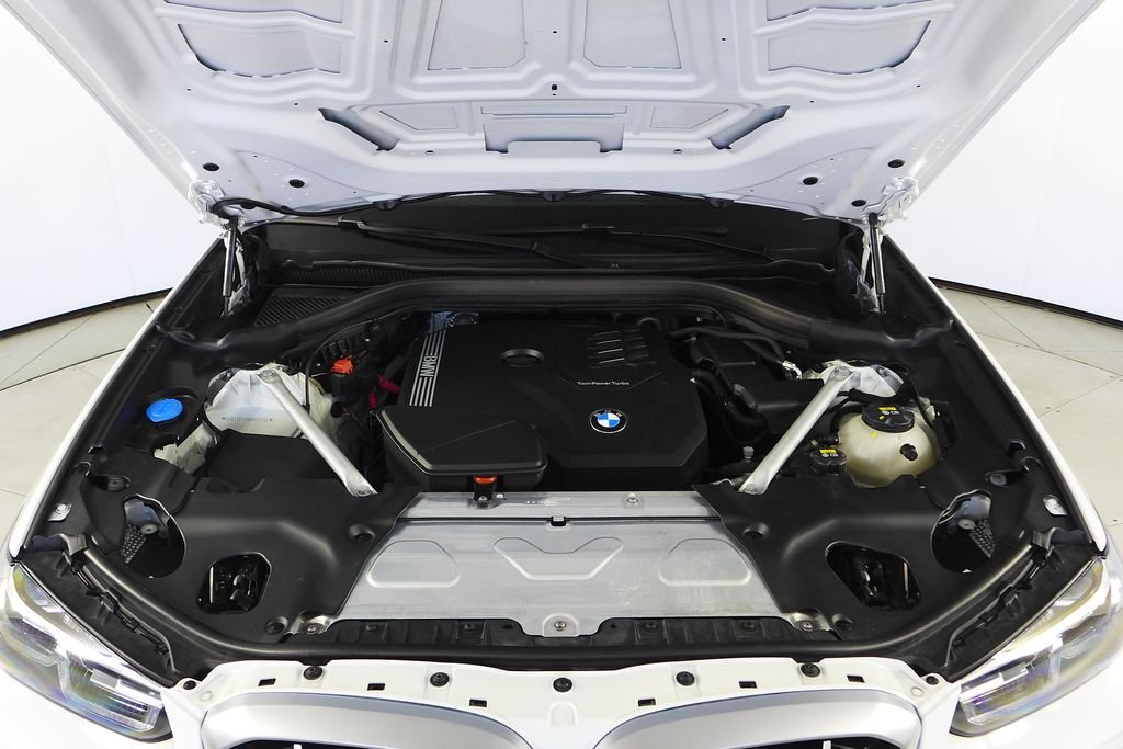 Used 2022 Alpine White BMW xDrive30i image 6