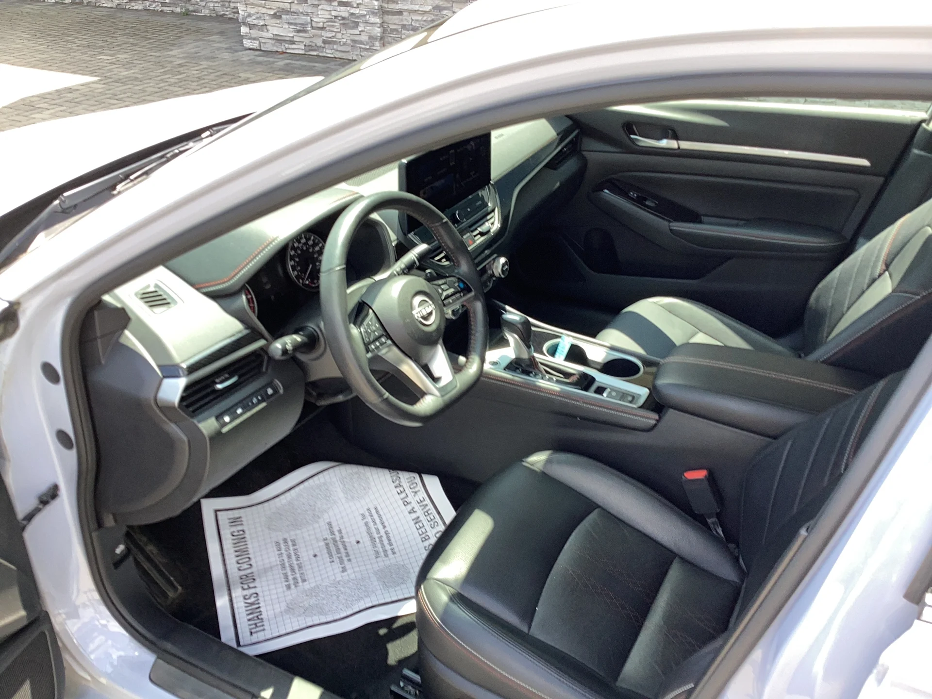 Used 2024 GRAY Nissan 2.0 SR image 12