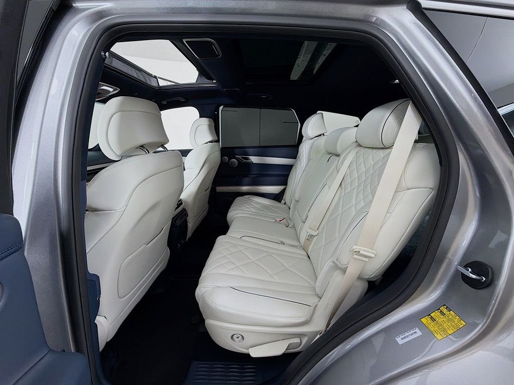 New 2026 Savile Silver Genesis 3.5T Prestige image 26