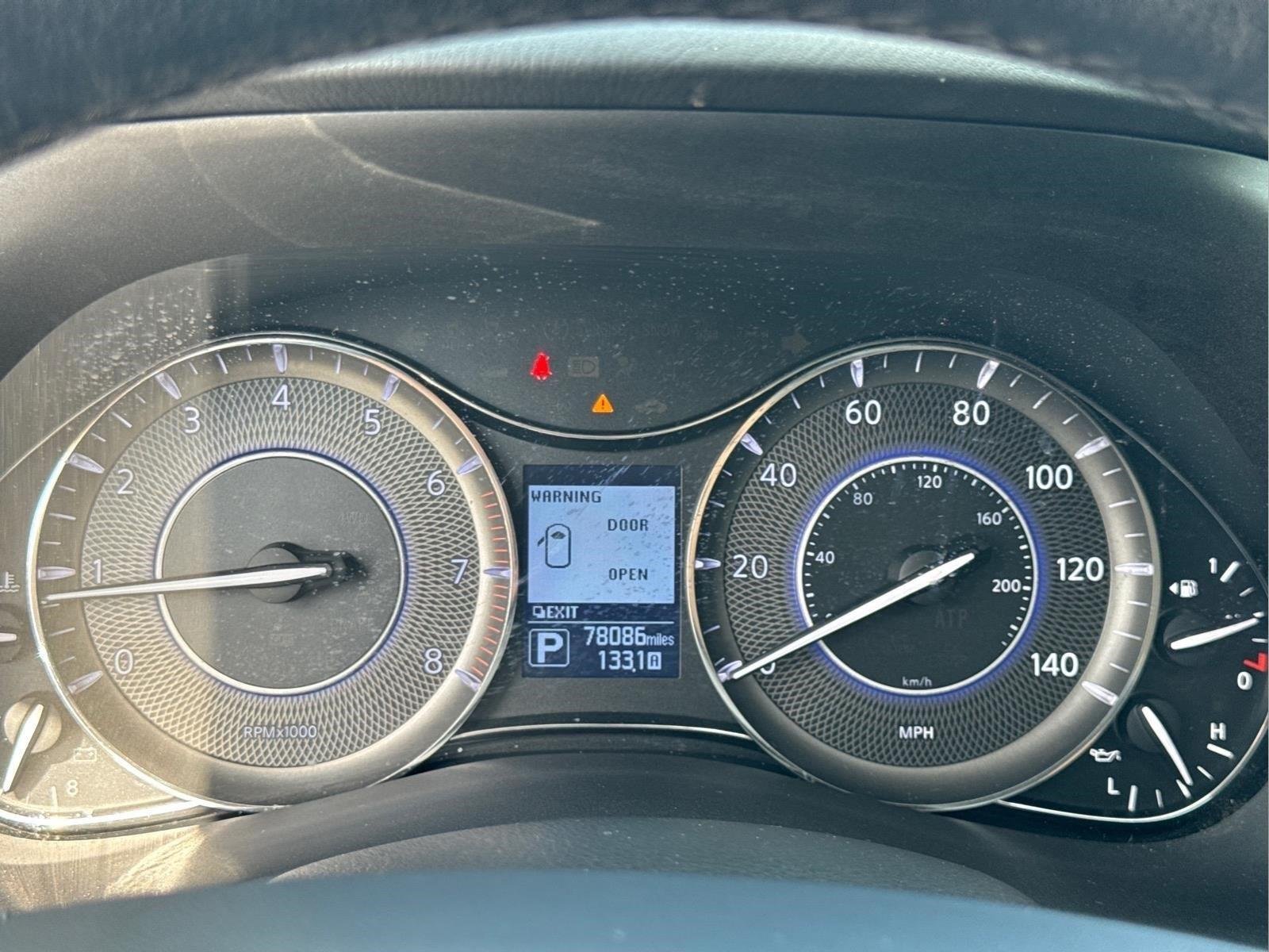 Used 2019  INFINITI  image 23