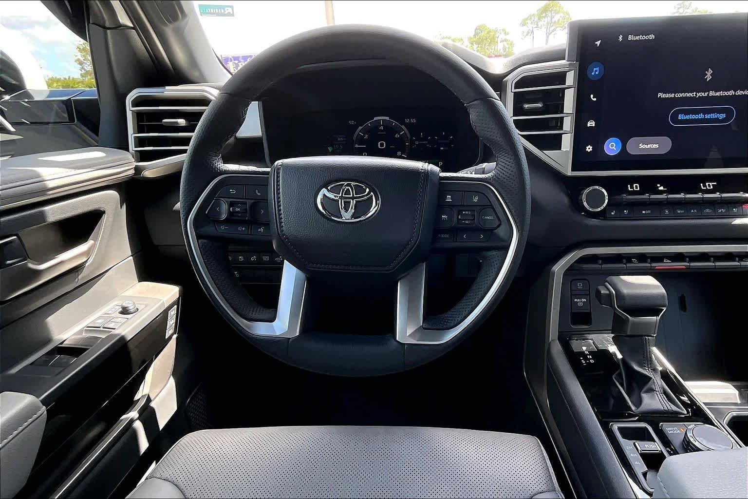 Used 2025 Wind Chill Pearl Toyota Limited Hybrid image 6