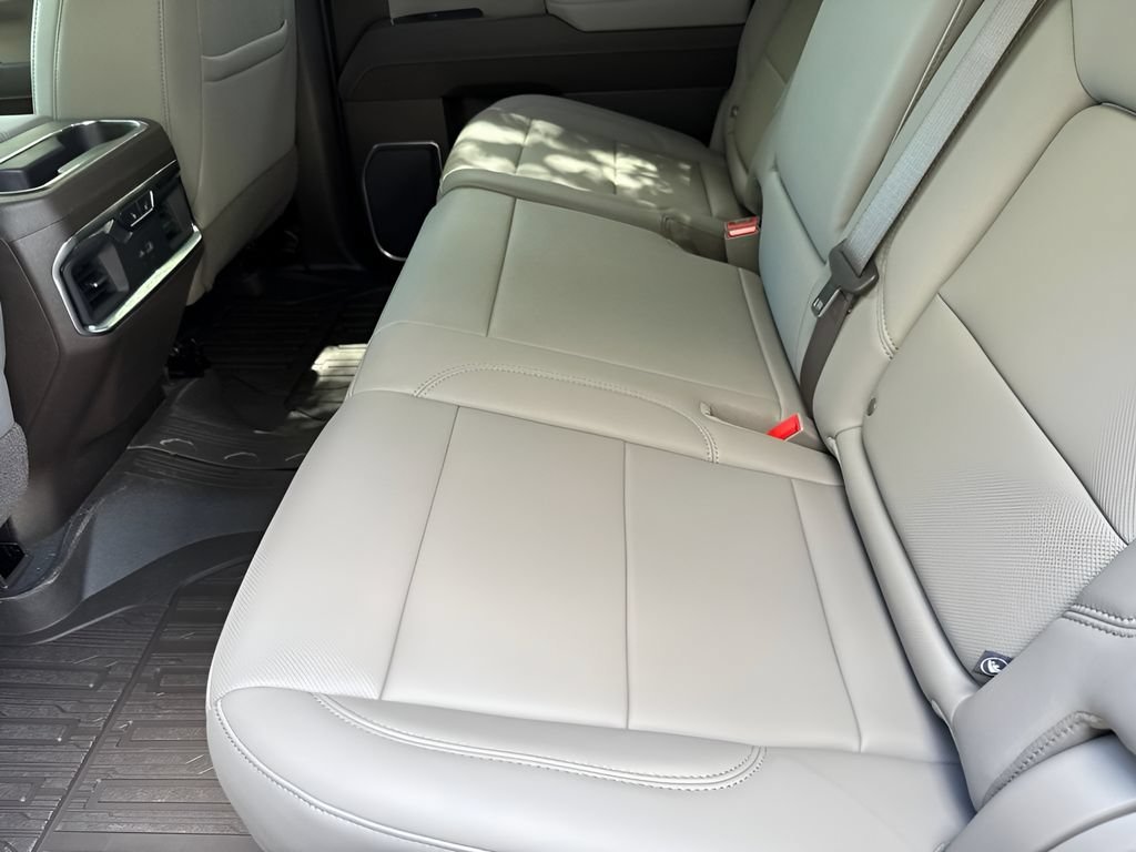 2026 GMC Sierra 1500 SLT - Photo 24