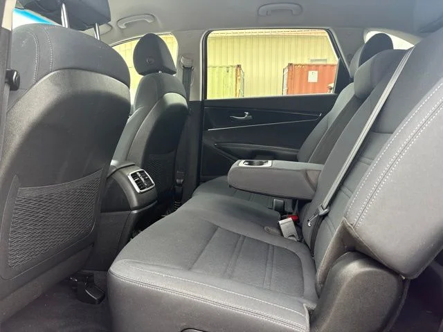 Used 2018 Red Kia LX image 13