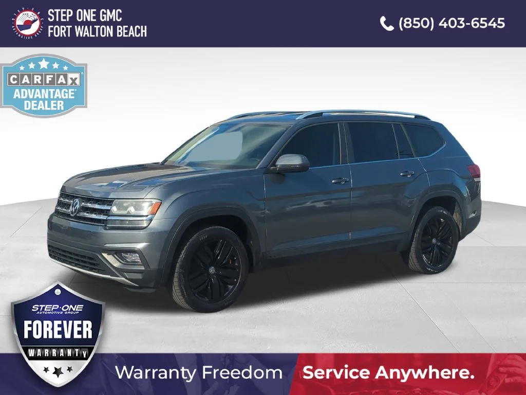 Used 2018  Volkswagen 3.6L V6 SE image 1