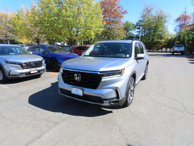 2024 Honda Pilot Touring