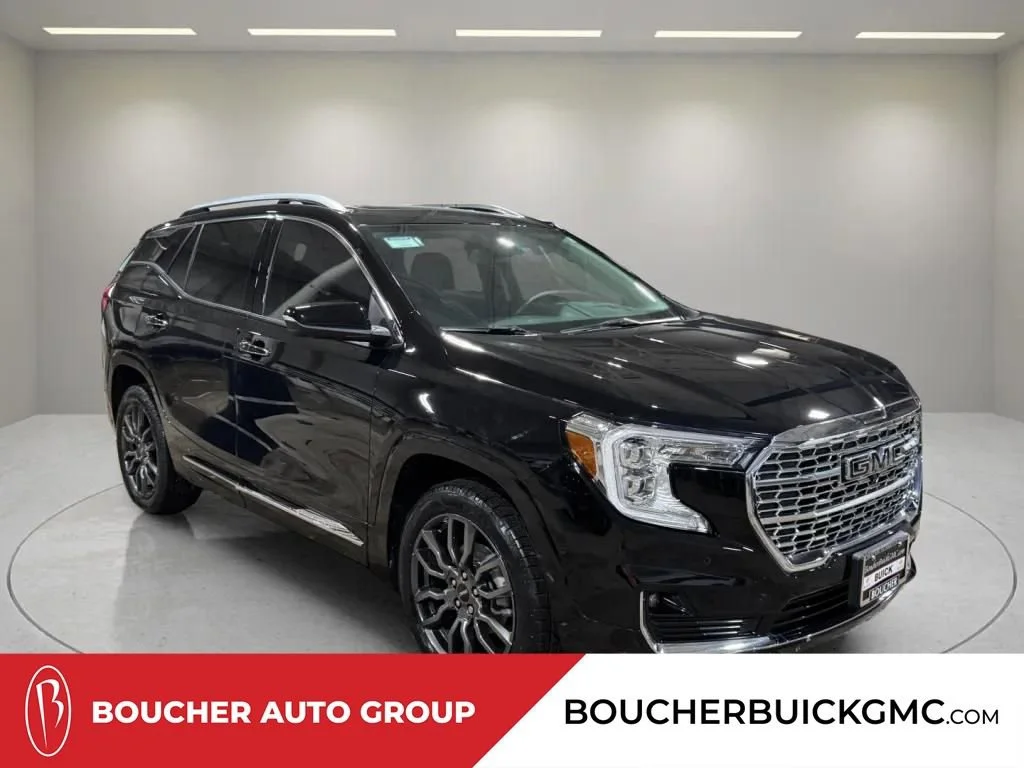 2023 GMC Terrain Denali AWD's photo