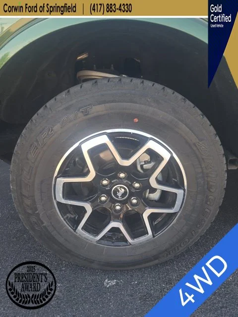 Certified Used 2025 Eruption Green Metallic Ford Outer Banks image 2