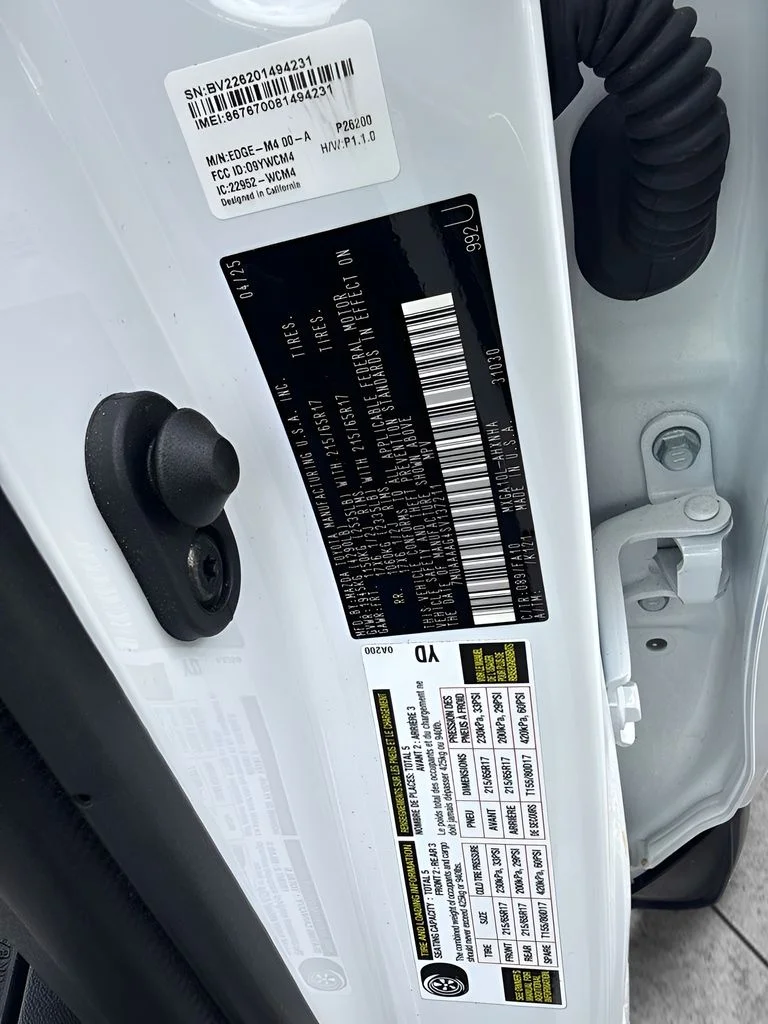Used 2025 Beige Toyota L image 27