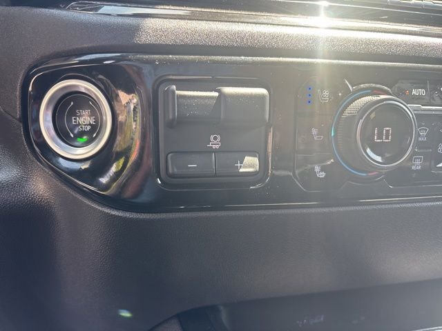 Used 2024 Gray Chevrolet ZR2 image 18