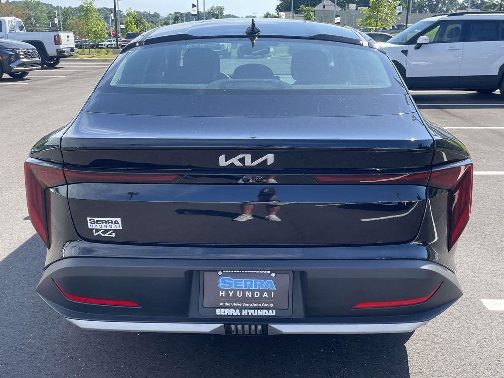 Used 2025 Black Kia LXS image 4