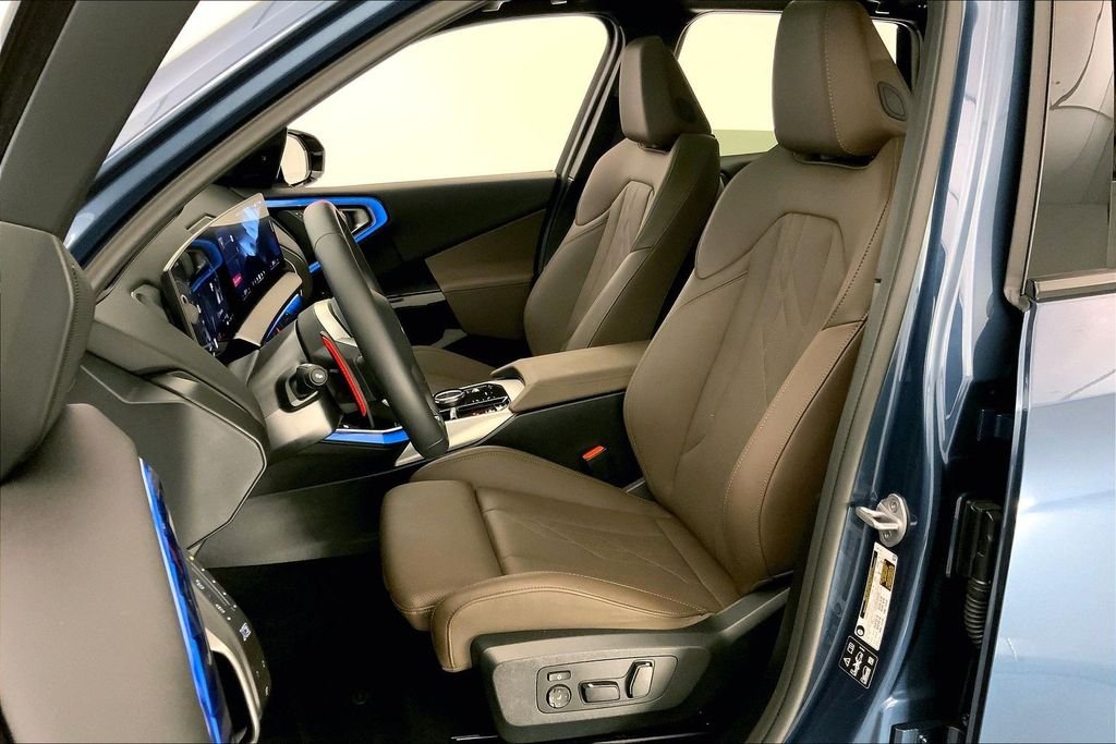 Used 2026 Arctic Race Blue Metallic BMW  image 13