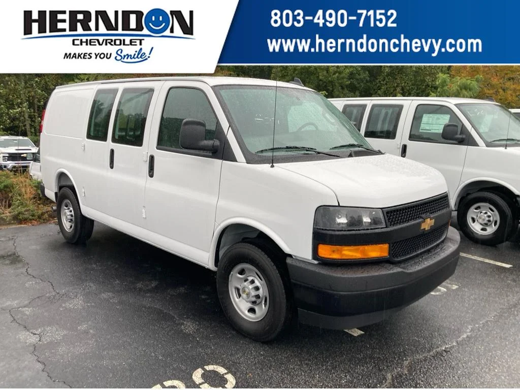 2025 Chevrolet Express 2500 Work Van HD's photo