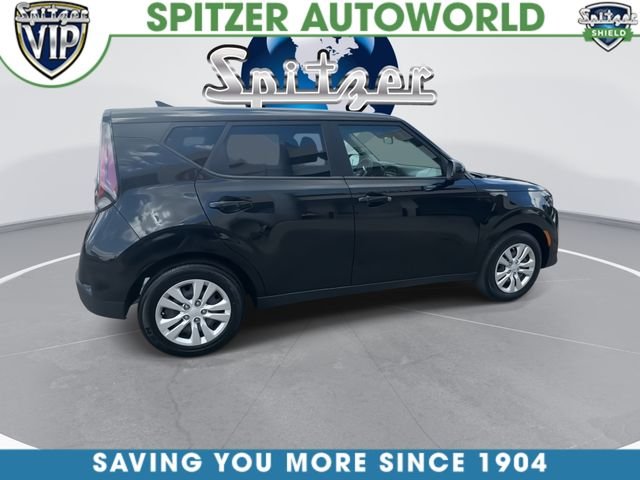 Used 2025 Black Kia LX image 9