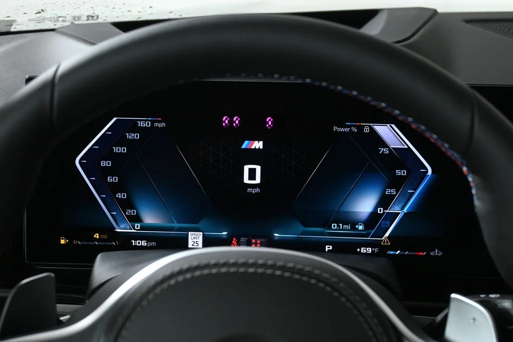 Used 2027 Black BMW M60i image 20