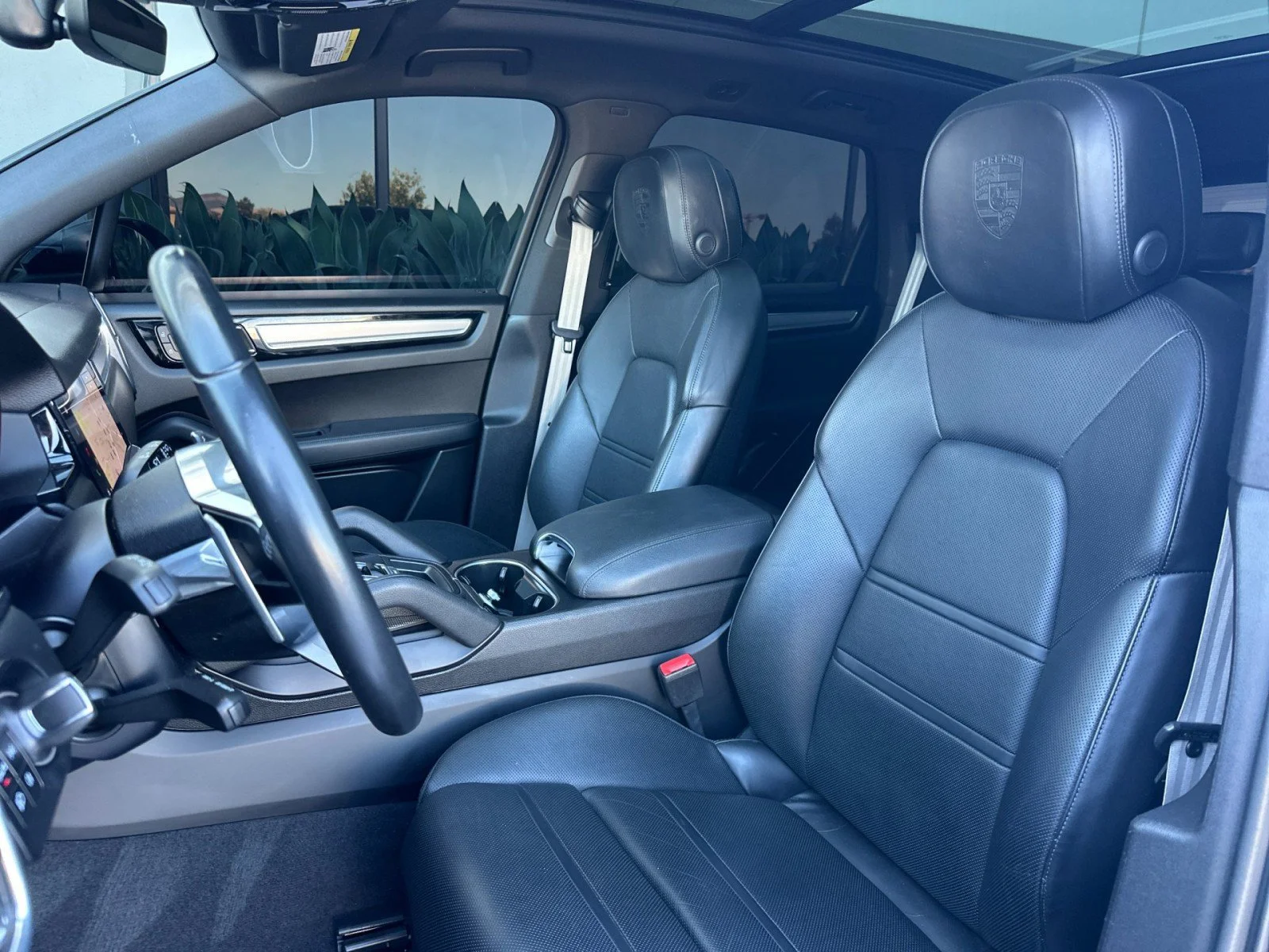 Used 2023 Black Porsche Platinum Edition image 5