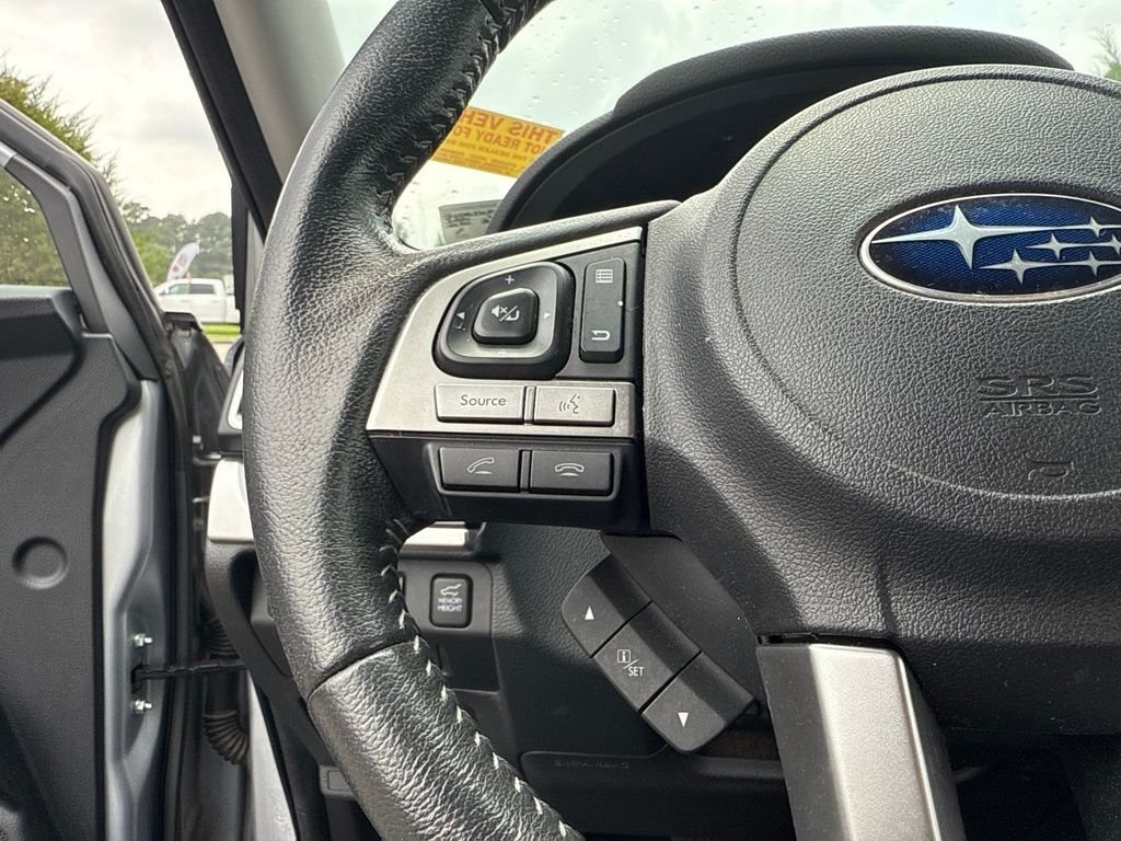 Used 2018 Silver Subaru 2.5i Limited image 9