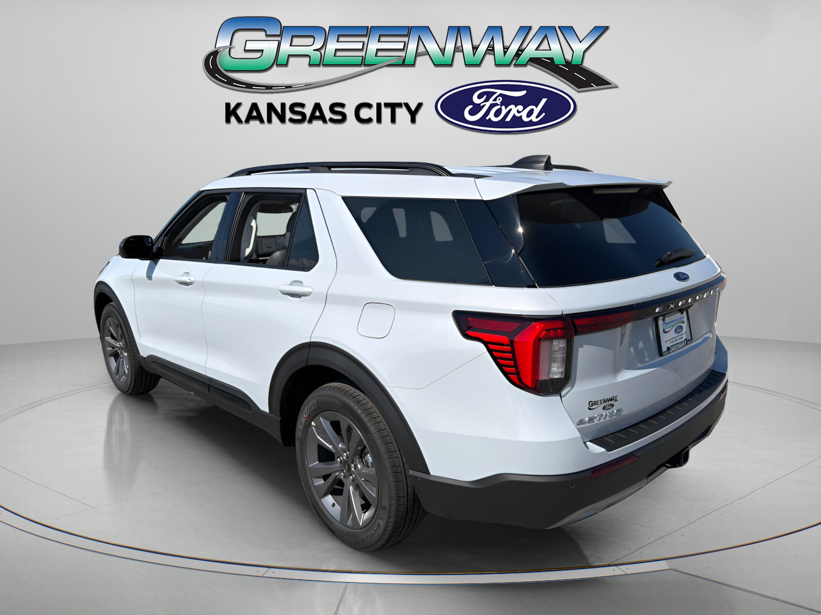 New 2026 Space White Metallic Ford Active image 6