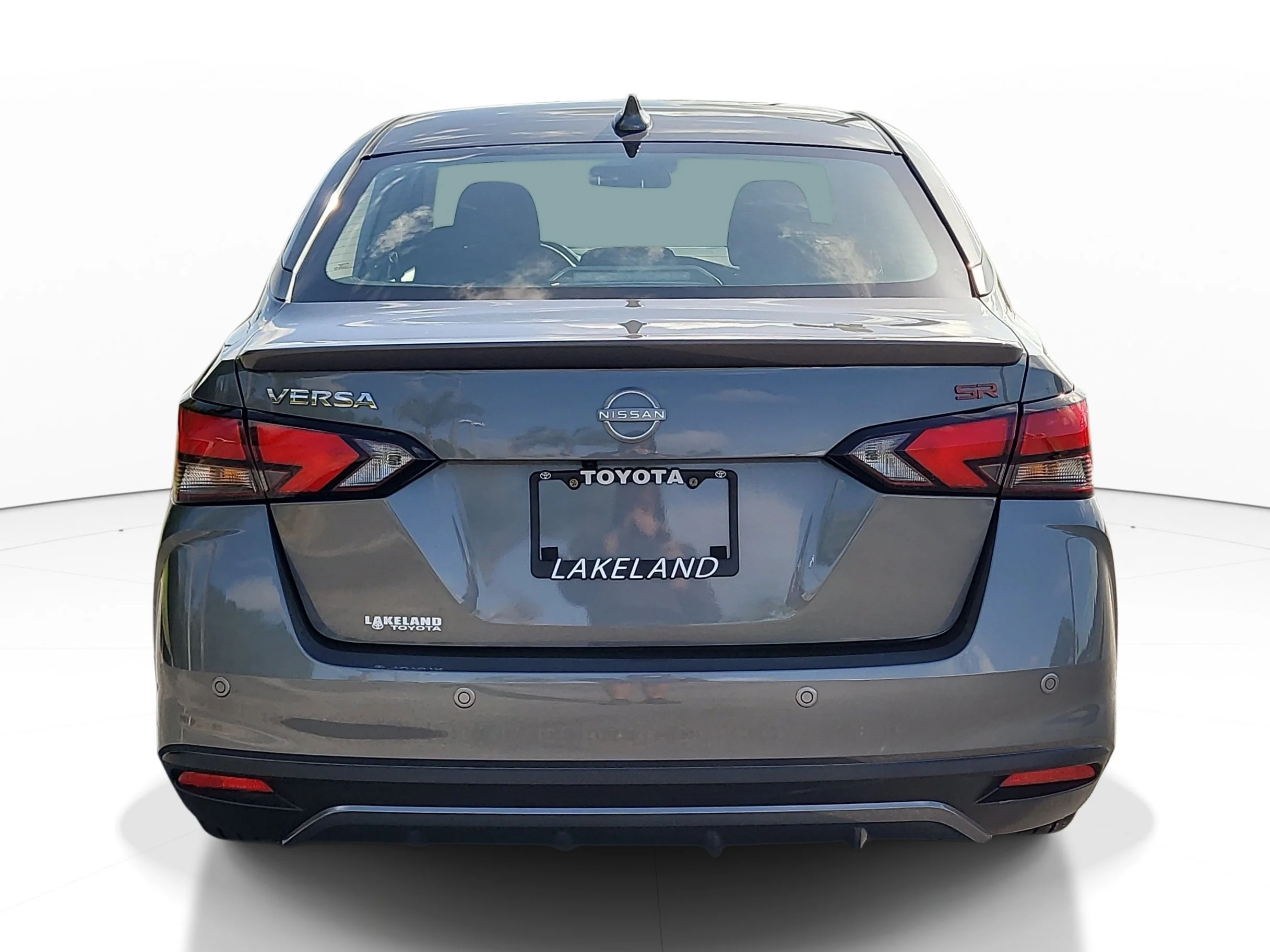 Used 2025 Gun Metallic Nissan SR image 5