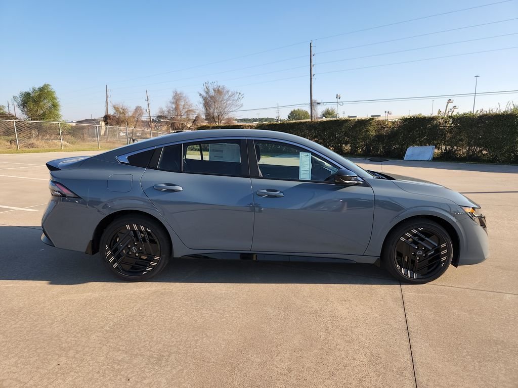 New 2026 Atlantic Gray Metallic Nissan SR image 3