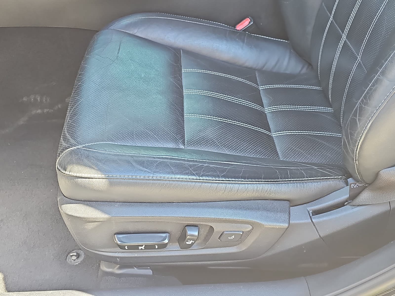 Used 2016 Black Lexus 350 image 31