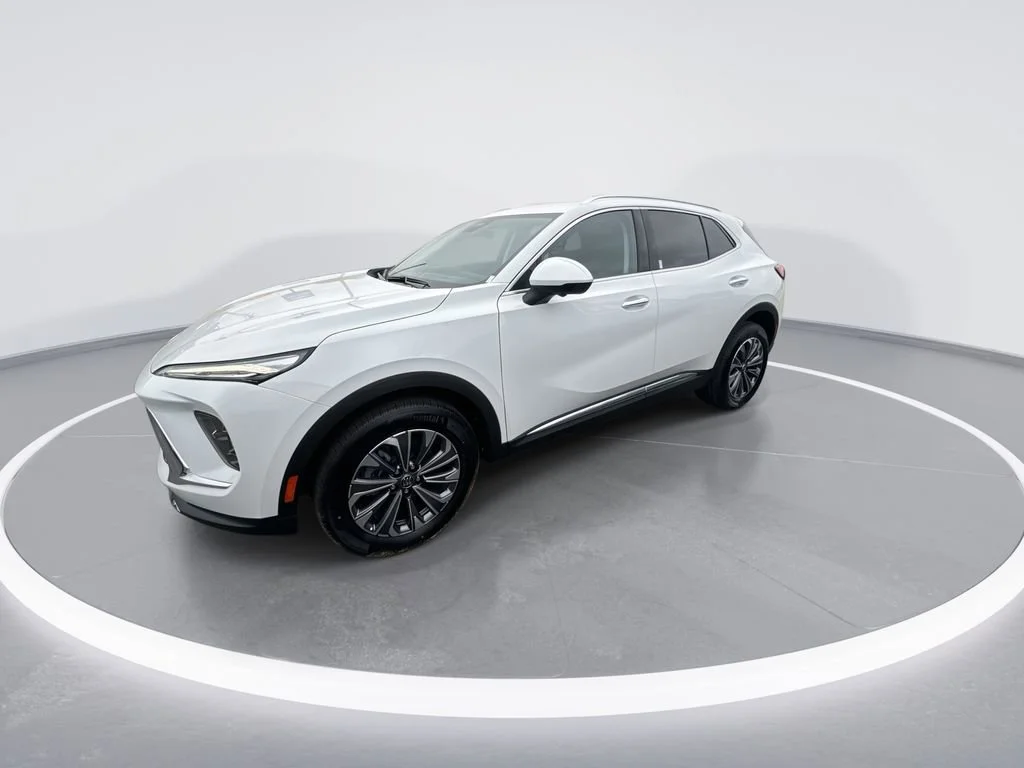 New 2026 Summit White Buick Preferred image 4