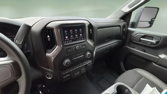 Used 2024 White Chevrolet Custom image 26