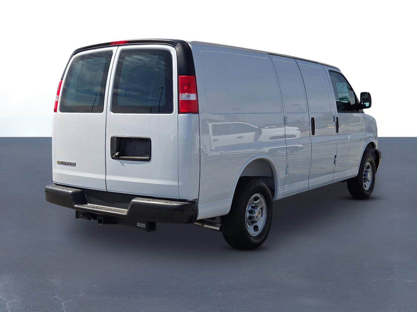2025 Chevrolet Express Cargo Work Van - Photo 6