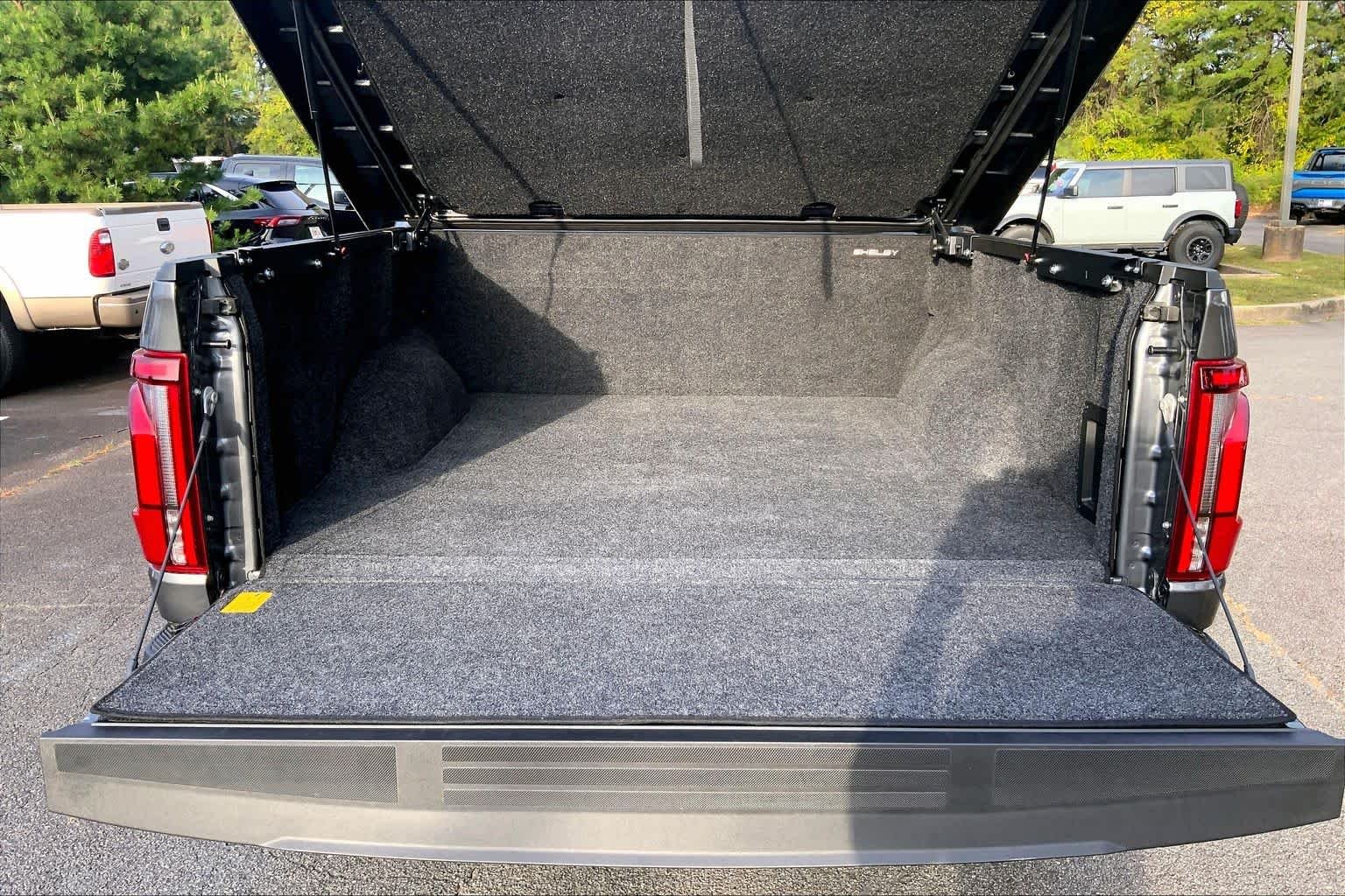 New 2026 Carbonized Gray Metallic Ford Lariat® image 18