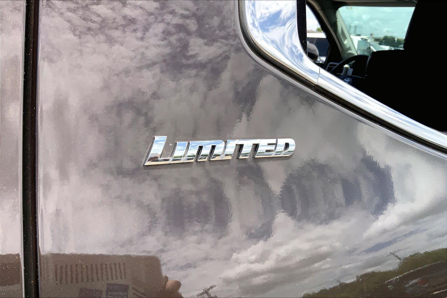 Used 2023 Smoked Mesquite Toyota Limited image 10