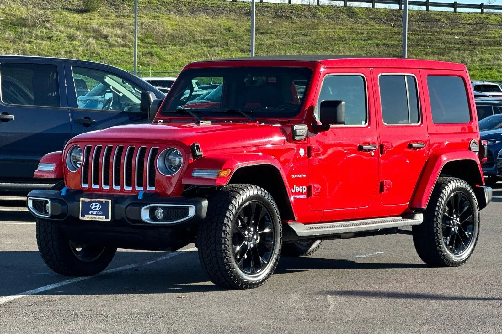 Used 2022 Red Jeep Unlimited Sahara 4xe image 7