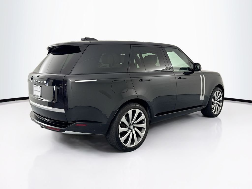 Certified Used 2025 Black Land Rover Autobiography image 5