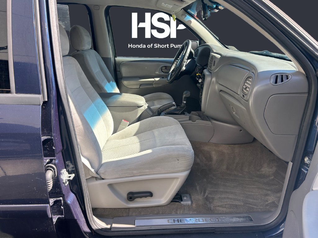 Used 2009 Imperial Blue Metallic Chevrolet LT image 15