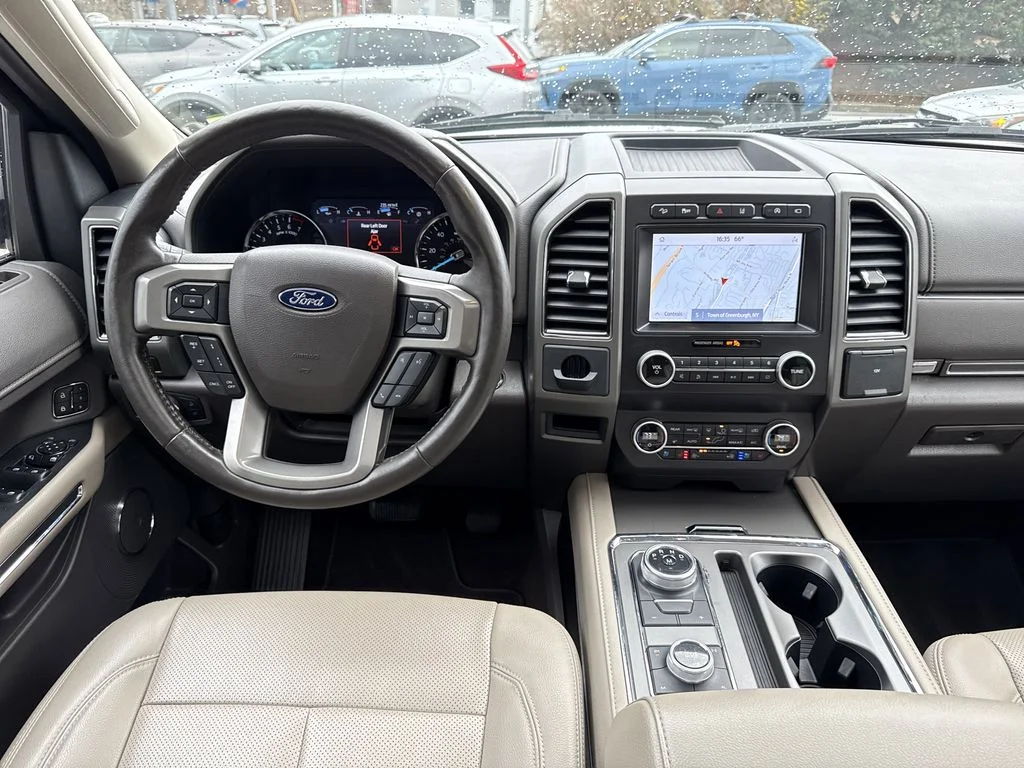 Used 2021 Oxford White Ford XLT image 11